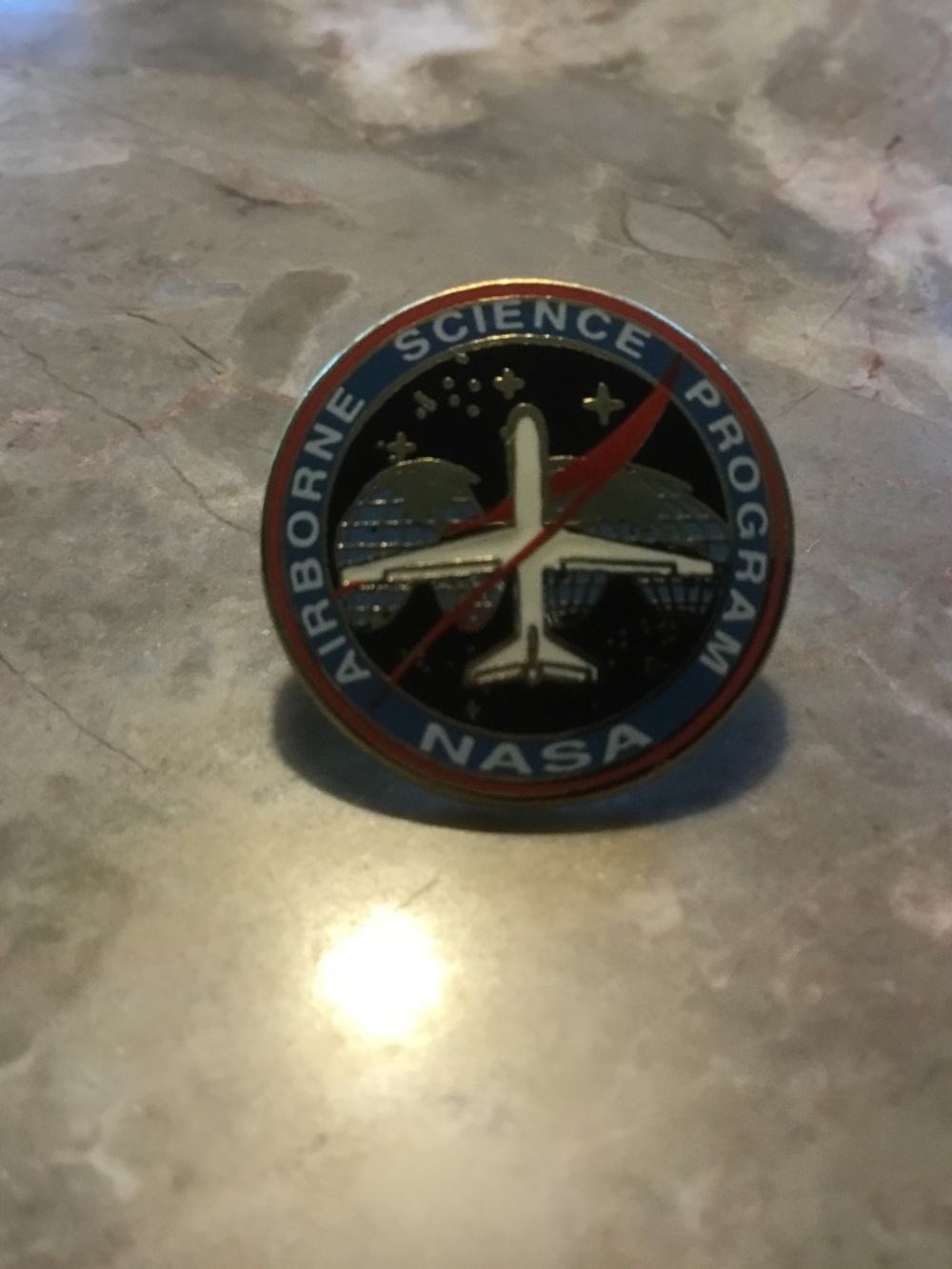 NASA AIRBORNE SCIENCE PROGRAM Lapel Pin - Picture 2 of 3